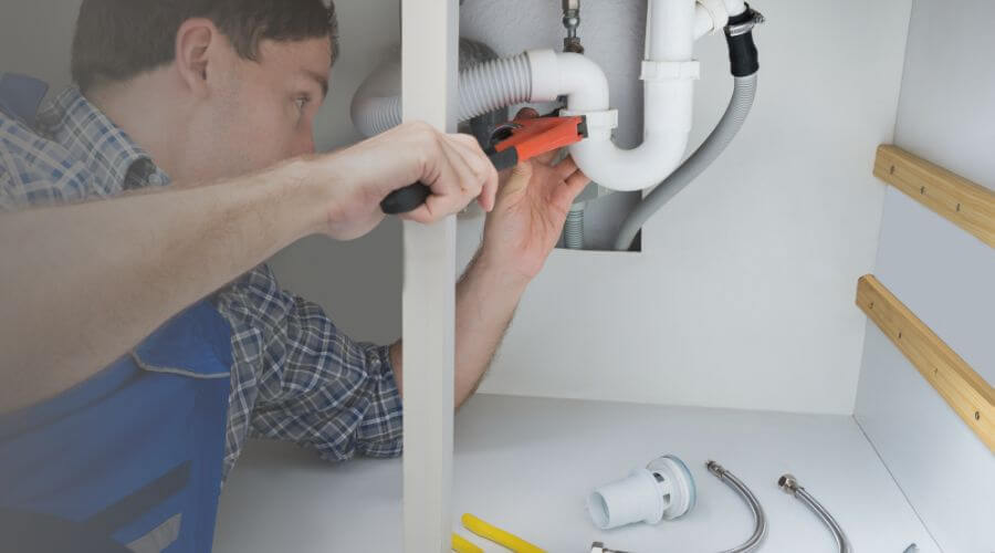 Professional sink repair in Fort Madison, IA